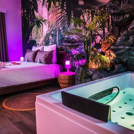 Secret Suite "Jungle" - Jacuzzi Privatif - Gare Rer C - Proche Paris Бретиньи-сюр-Орг Экстерьер фото