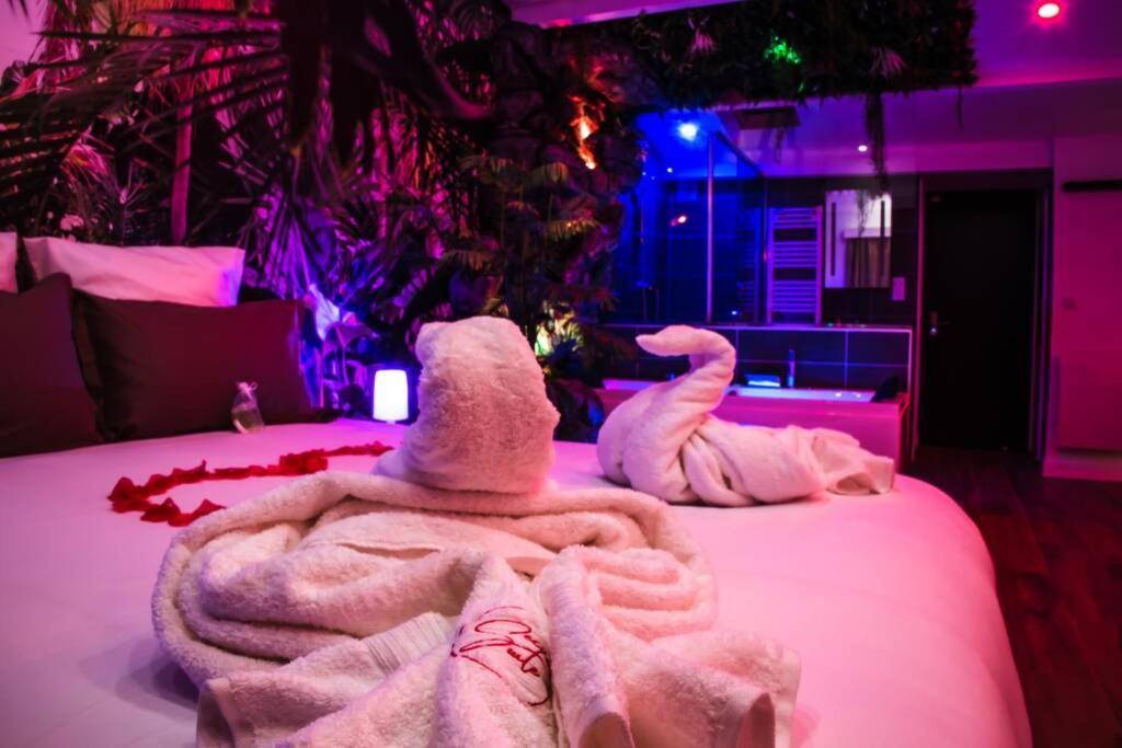 Secret Suite "Jungle" - Jacuzzi Privatif - Gare Rer C - Proche Paris Бретиньи-сюр-Орг Экстерьер фото
